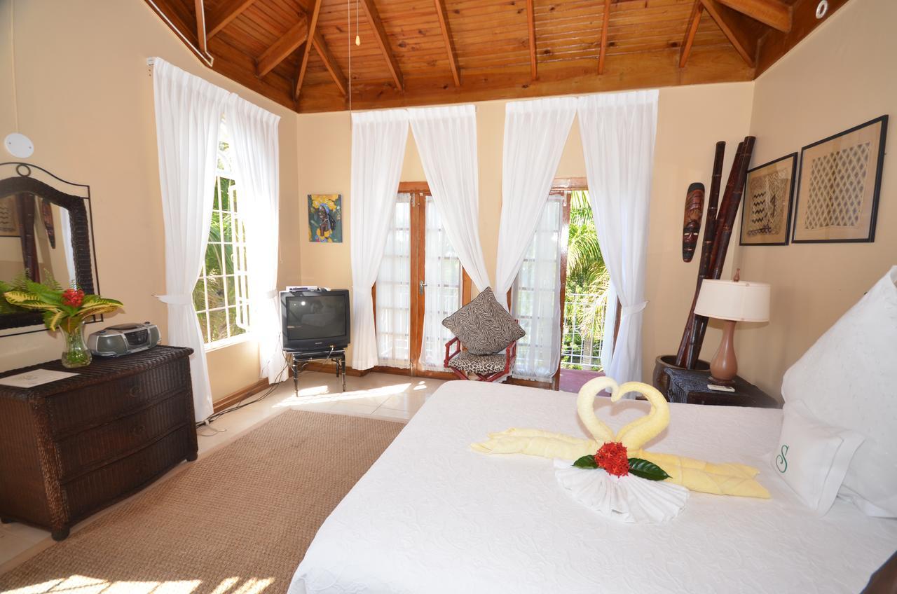 Summerhill Four Bedroom Villa Montego Bay Eksteriør billede